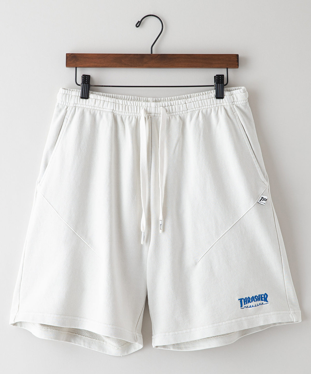 80sHanesボディーTHRASHER MAGAZINEスウェットハーフパンツ THRASHER/スラッシャー】ヘビーウェイト ピグメント加工スウェット