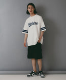 【brknhome/ブロークンホーム】袖ライン ベースボールロゴ Tシャツ ❘ジーンズメイト公式オンラインショップ