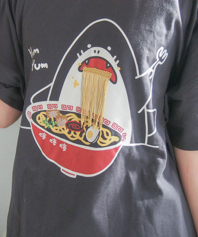 【Hi Hey Hoooo/ハイヘイホー】ラーメン大好きアニマルTシャツ zo