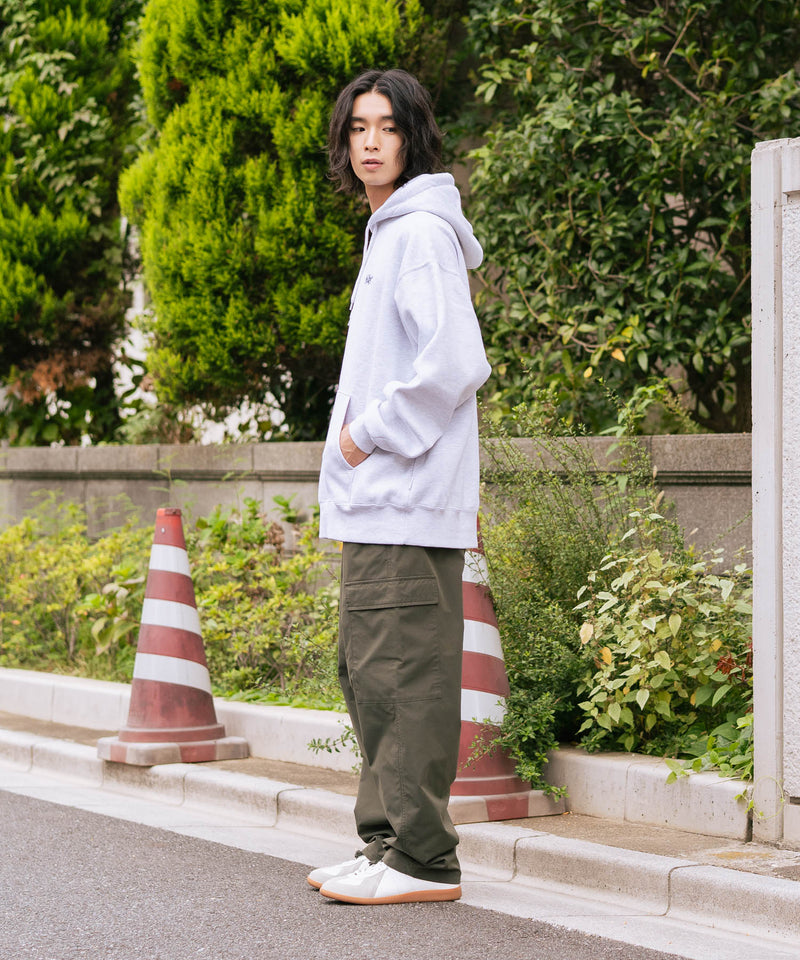 【BEN DAVIS/ベンデイビス】ワンポイントキモウフーディー ヘビーウェイトスウェット ワンポイント刺繍 裏起毛 プルオーバーパーカー