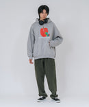 【はらぺこあおむし/The Very Hungry Caterpillar】【ユニセックスデザインでリンクコーデにも◎】裏起毛プルオーバーパーカー フーディ 保温 エリック・カール 絵本 キャラクター グッズ