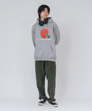 【はらぺこあおむし/The Very Hungry Caterpillar】【ユニセックスデザインでリンクコーデにも◎】裏起毛プルオーバーパーカー フーディ 保温 エリック・カール 絵本 キャラクター グッズ