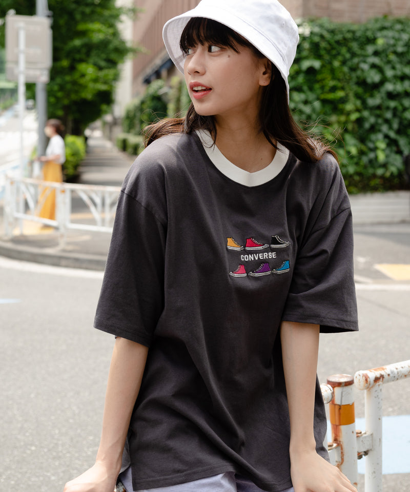 シューズ 柄 刺繍 Tシャツ