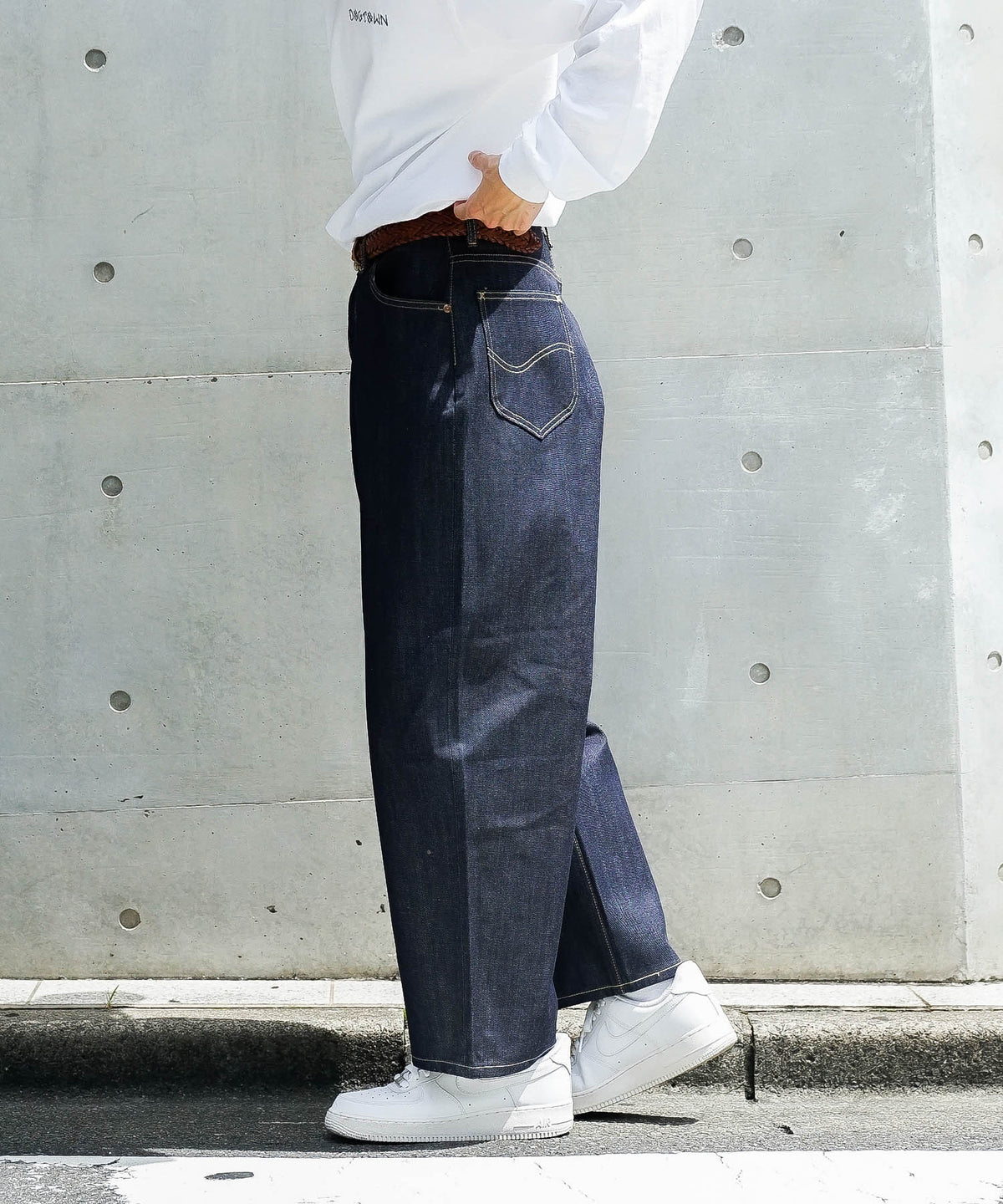 Lee SUPERSIZEDビッグシルエットワイドデニム パンツ バギー デニム 楽天市場】【Lee公式】SUPERSIZED ビッグシルエットカウボーイ