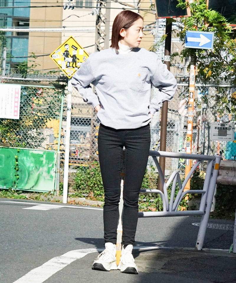 【公式通販限定取扱商品】CARHARTT カーハート Workwear Pocket LS T-Shirt ワンポイント ポケット ロンT ビッグ シルエット ロングスリーブTシャツ 長袖 K126